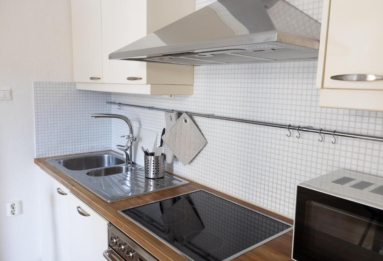 2Ndhomes Cozy And Spacious Studio In Idyllic Katajanokka ヘルシンキ エクステリア 写真